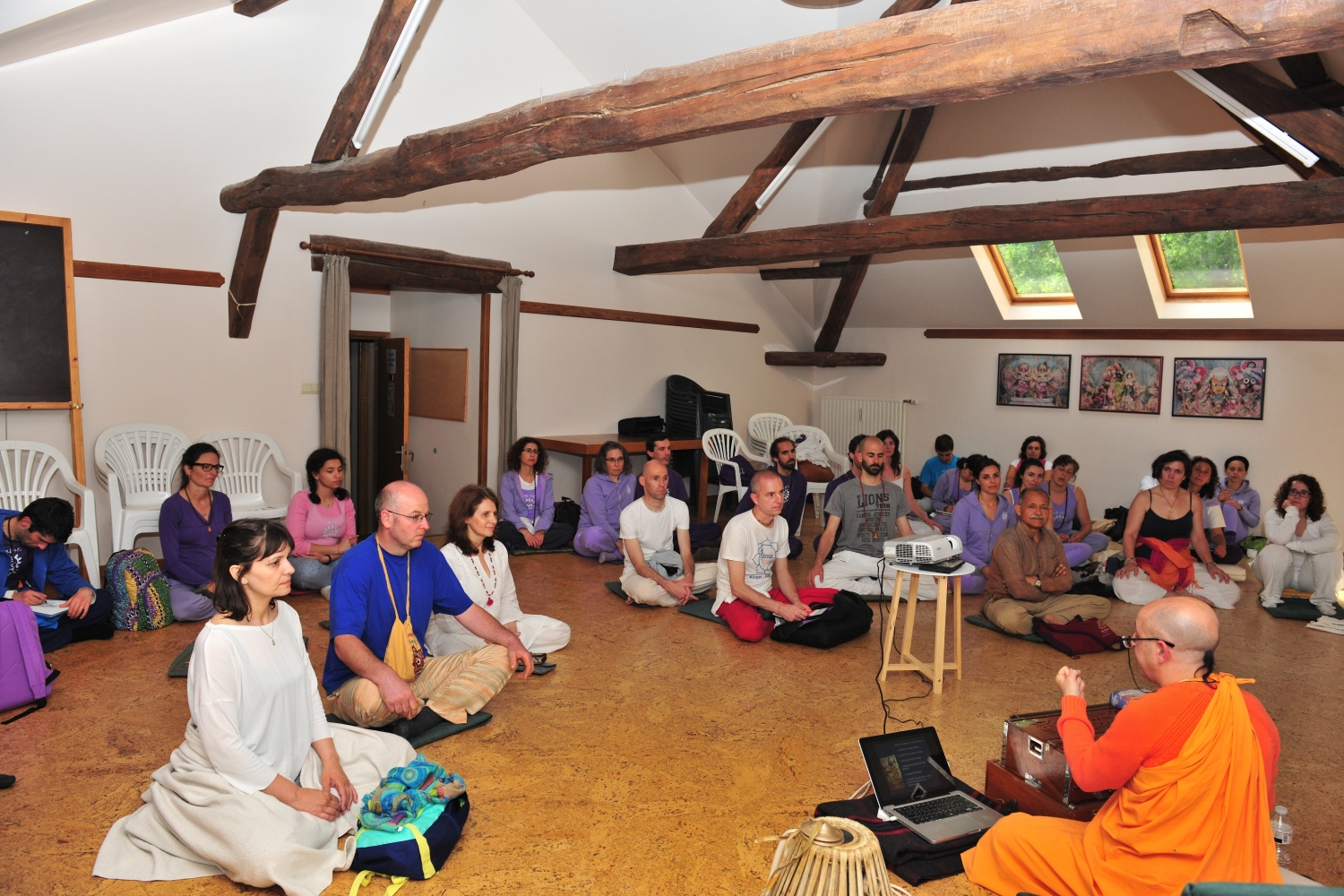 Workshop dado por Svámin Yadunandana Mahá Rája - Hare Krshna, Bélgica
