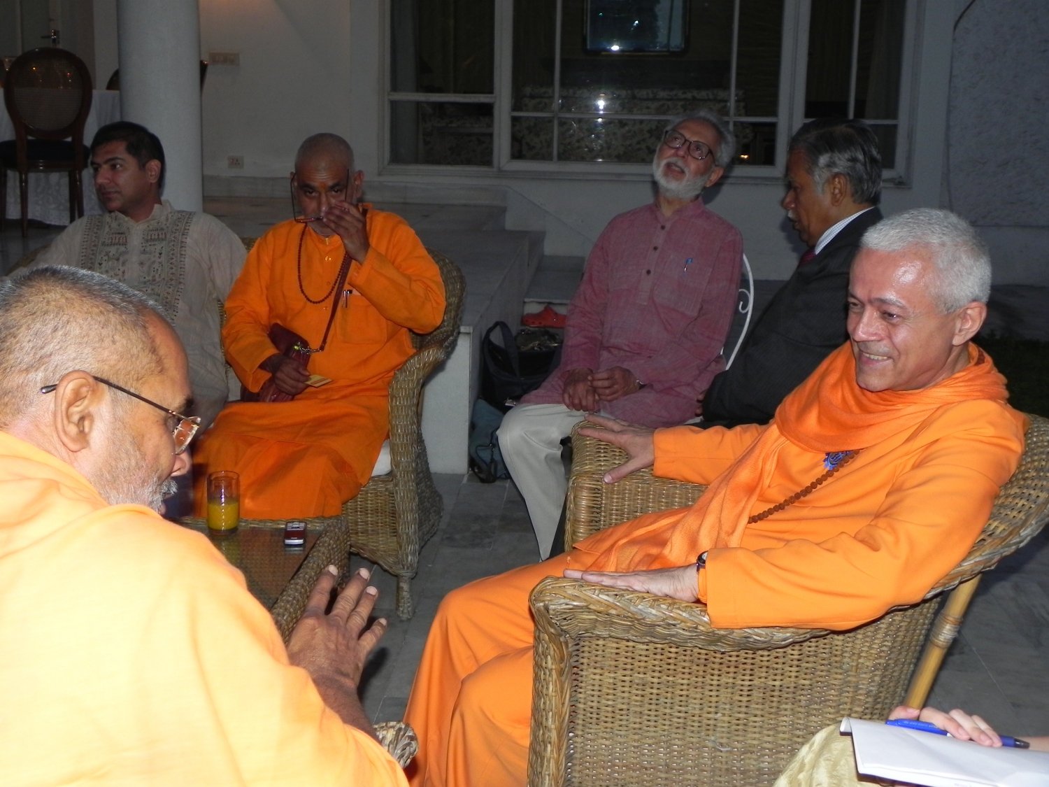 Reception of the Great Yoga Masters of India at the Embassy of Portugal - Dillí, India - 2011, March