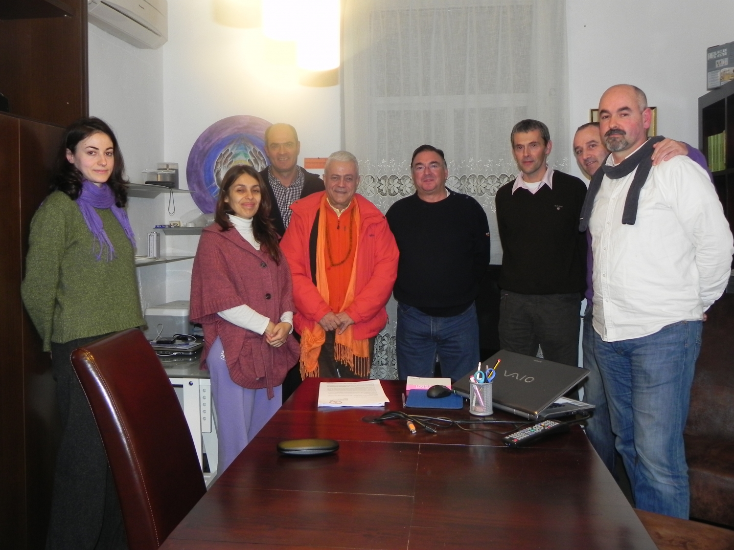 Meeting of H.H. Jagat Guru Amrta Sūryānanda Mahā Rāja with Maestro Madhavacharya - Zestoa, Euskadi - 2012, January